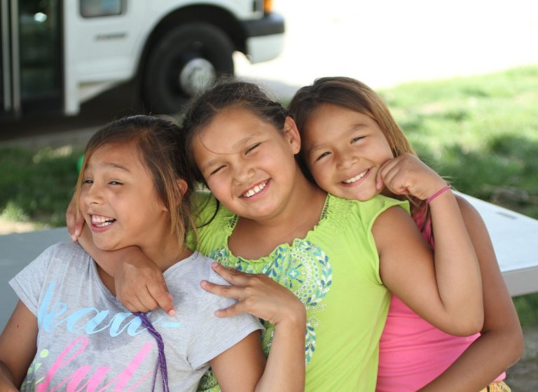 Zeit des Tanzes an der St. Josefs Indianerschule!