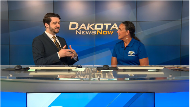 LaRayne, Leiterin des Fachbereichs Native American Studies an der St. Josefs Indianerschule, sprach kürzlich mit „Dakota News Now“ über das bevorstehende 50. jährliche Powwow.